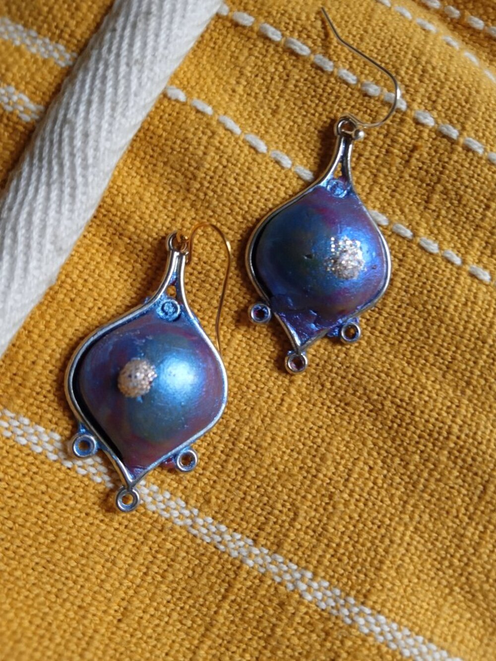 CUTE DOMED EARRINGS